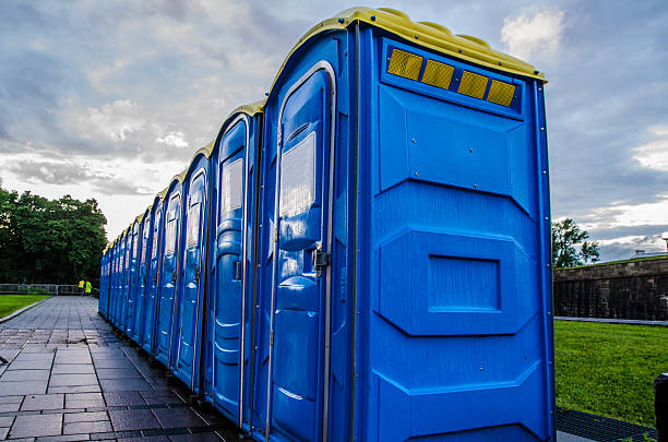 Best Portable restroom trailer rental  in Evansville, WI